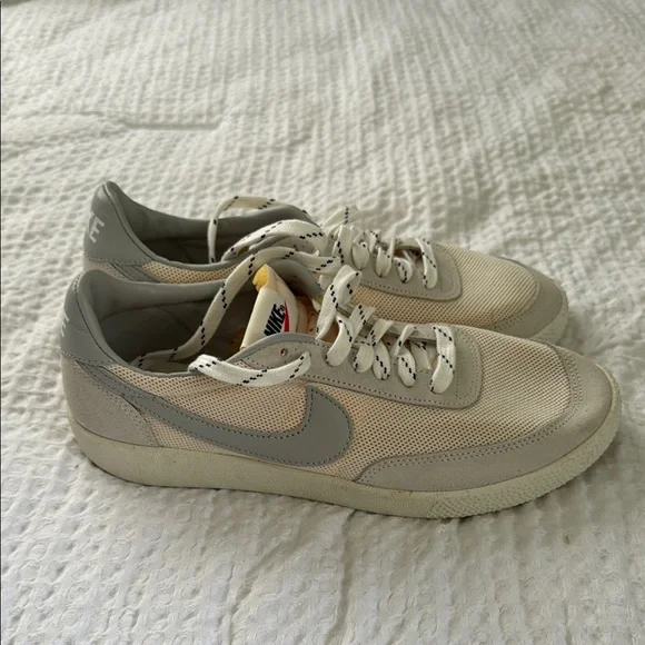 Nike Killshot Sneakers in Beige and Light Gray excellent condition - Picture 5 of 11